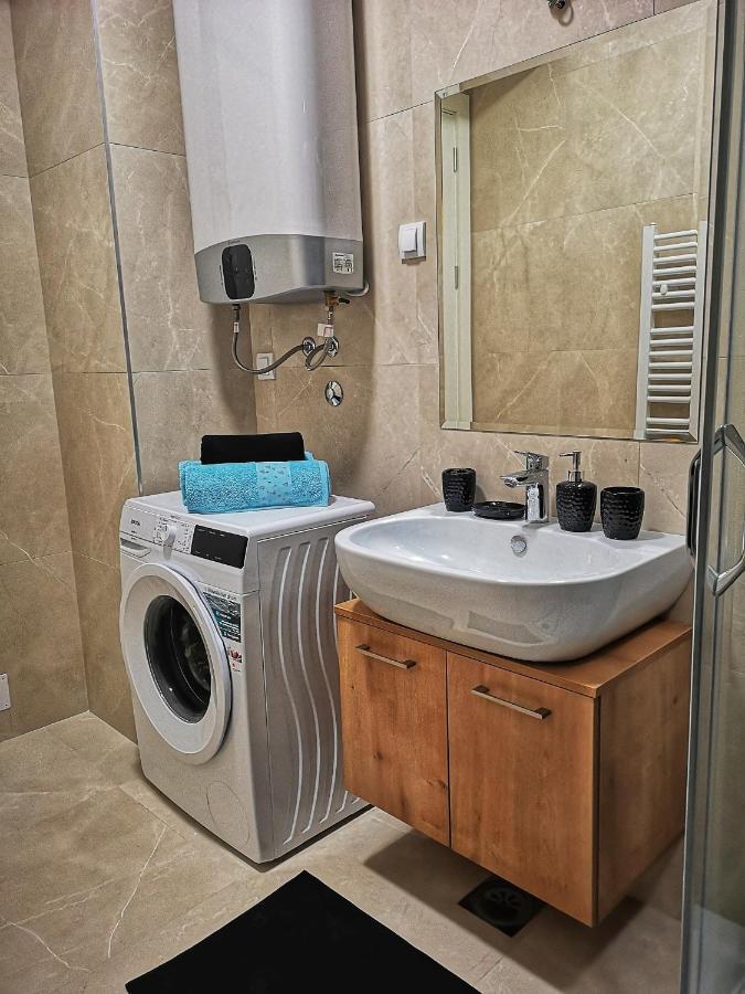 Downtown Apartment Banja Luka Bagian luar foto